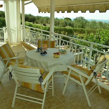 Eva's Treasure Holiday home Flogita