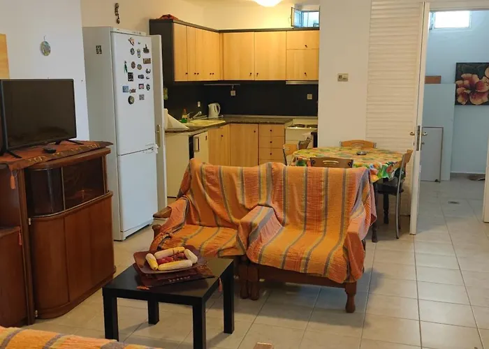 Eva's Treasure Flogita